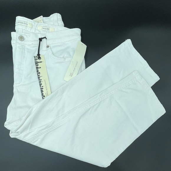 White Soho Capri Mid-Rise Pants Size 10 - Picture 1 of 8